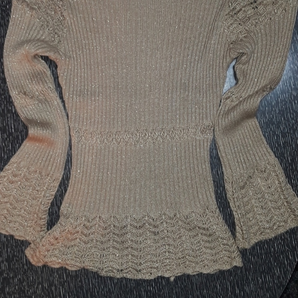 Bette paige sweater NO FLAWS